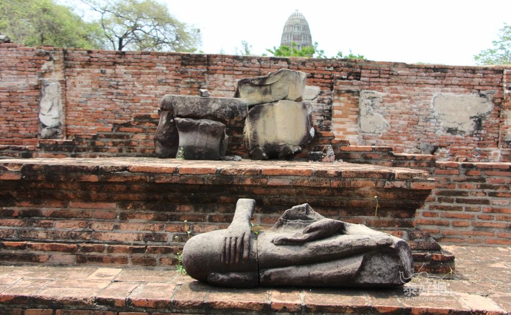 寺中的佛首大都被緬軍砍走。
