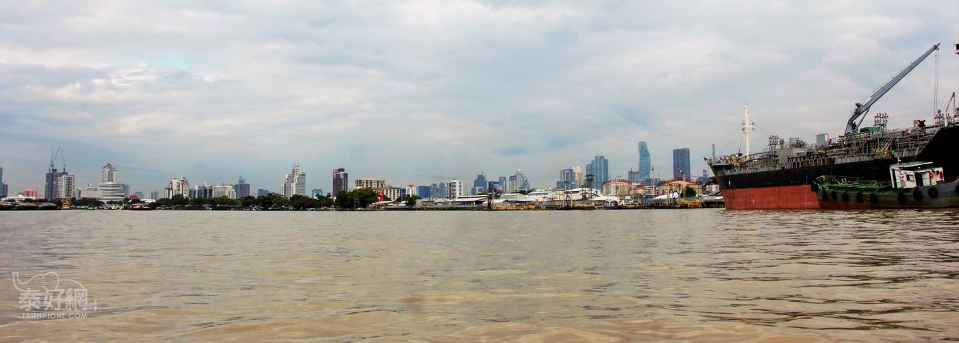 湄南河（昭披耶河）有泰國「母親之河」的稱號，充滿生命力。