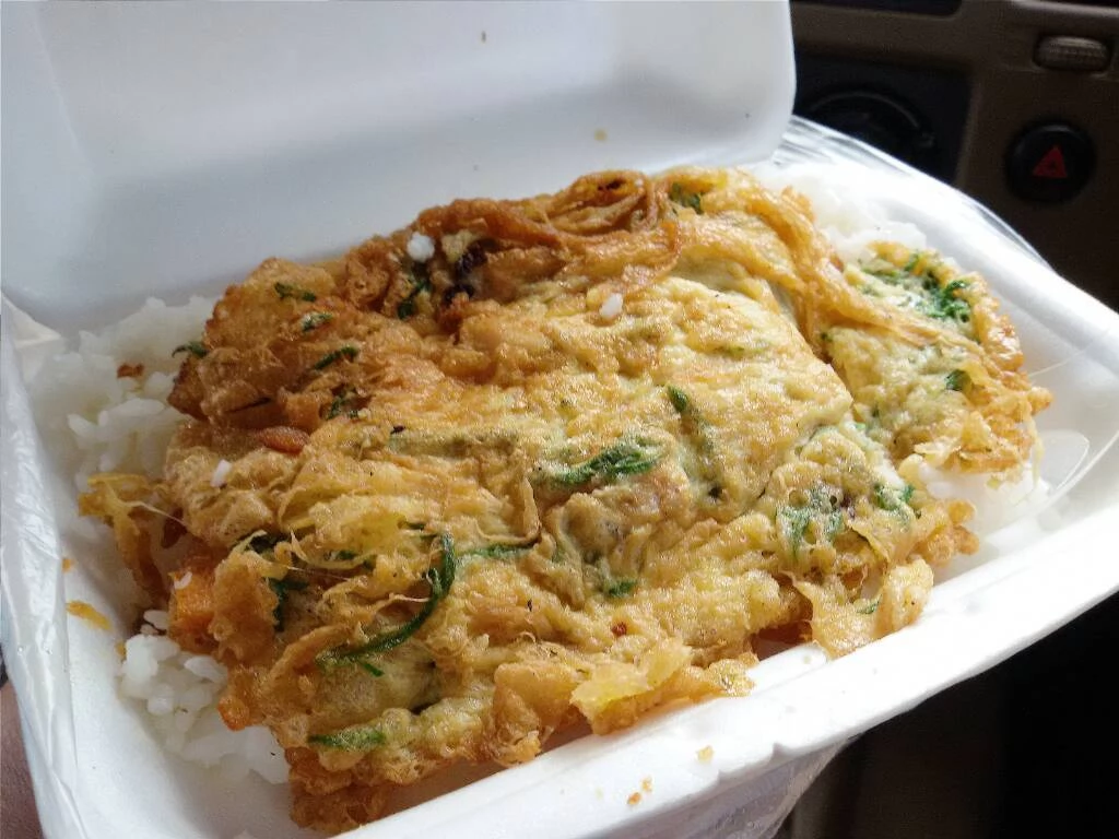 在路邊攤吃之外，也可以打包帶回家。