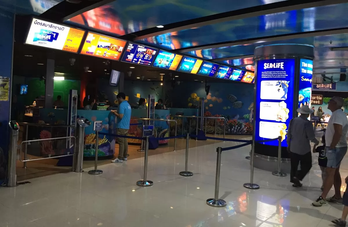 Sea Life Bangkok Ocean World買票處。