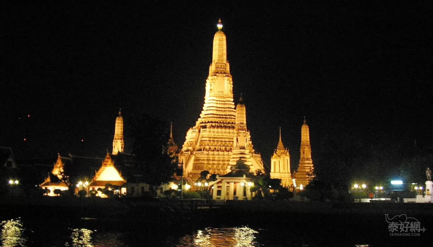 鄭王廟的夜景。