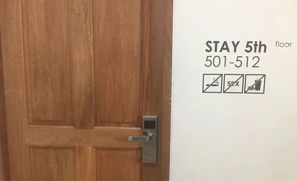 注意禁止的第２個標誌。