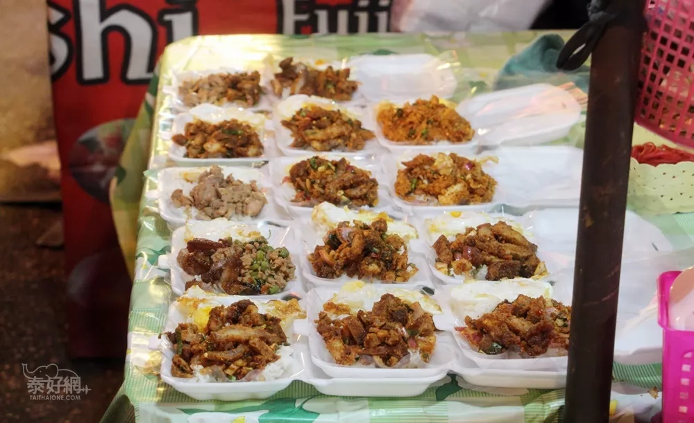 簡單的便當飯。