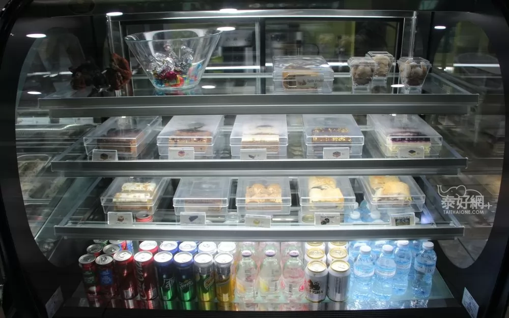 奧地利口味的蛋糕也不錯吃！