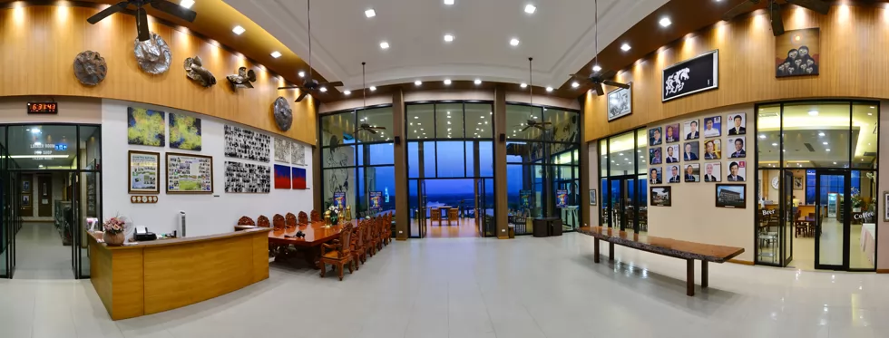 球場的接待大廳。