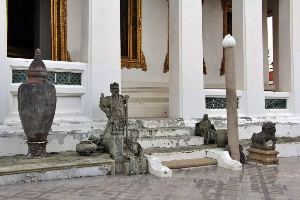 清朝時期由中國船運來的石雕。