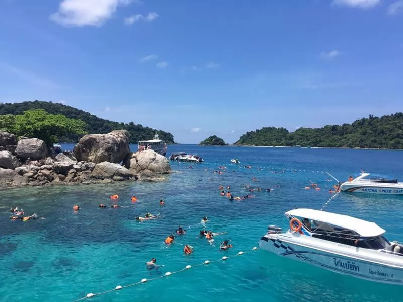 亞崖島。