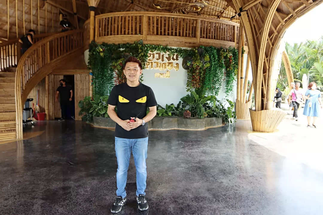 咖啡廳老闆證實花了1.2億來打造。