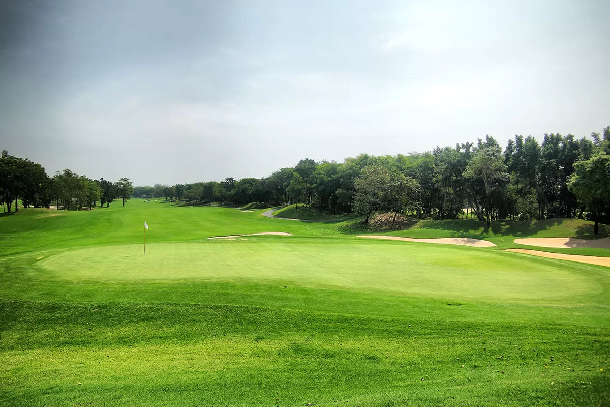 Hole 17 green