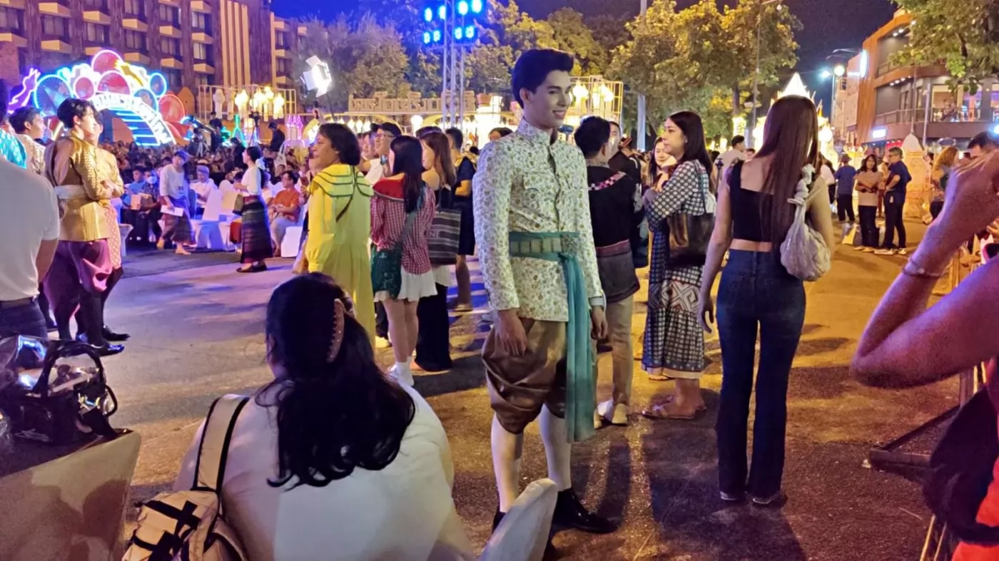 Contestant for Mr. Chiang Mai in Thai traditional attire